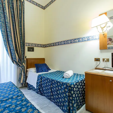 Gabriella Hotel 3*