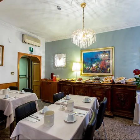 Gabriella Hotel